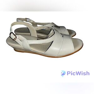 SAS Caress Cross Strap Wedge Sandal  Sz 9.5